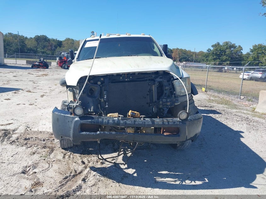 2014 Ram 5500 Chassis Tradesman/Slt/Laramie VIN: 3C7WRMFL7EG232139 Lot: 43571667