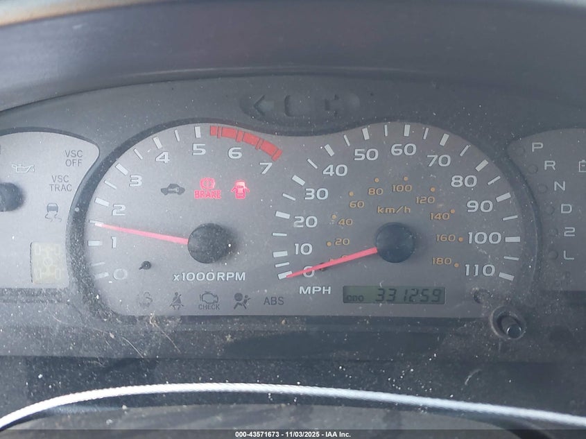 2001 Toyota Sequoia Limited V8 VIN: 5TDBT48A31S009018 Lot: 43571673