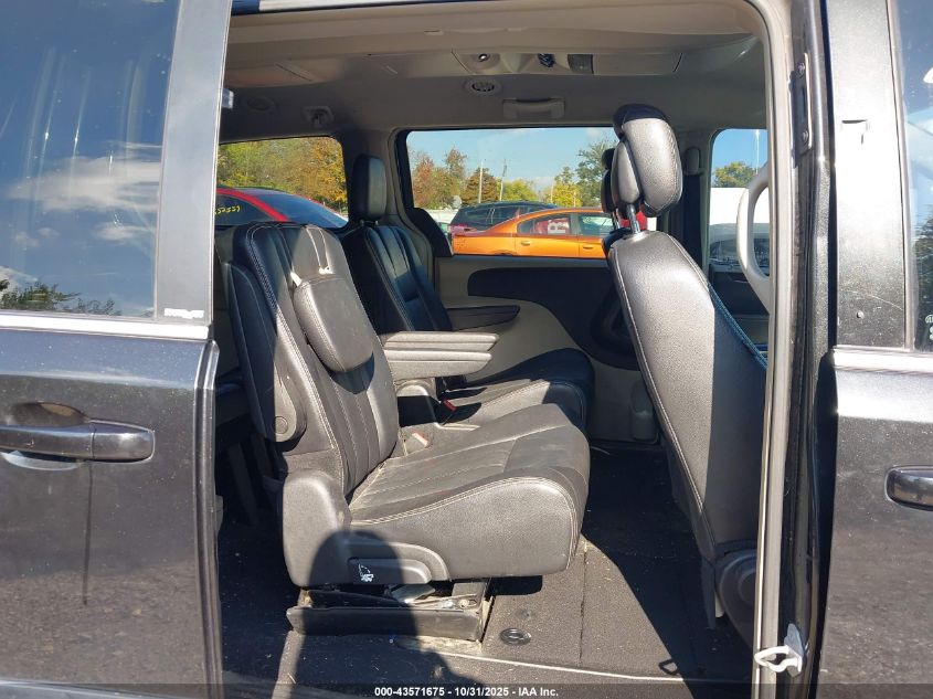 2014 Chrysler Town & Country Touring VIN: 2C4RC1BG0ER269790 Lot: 43571675