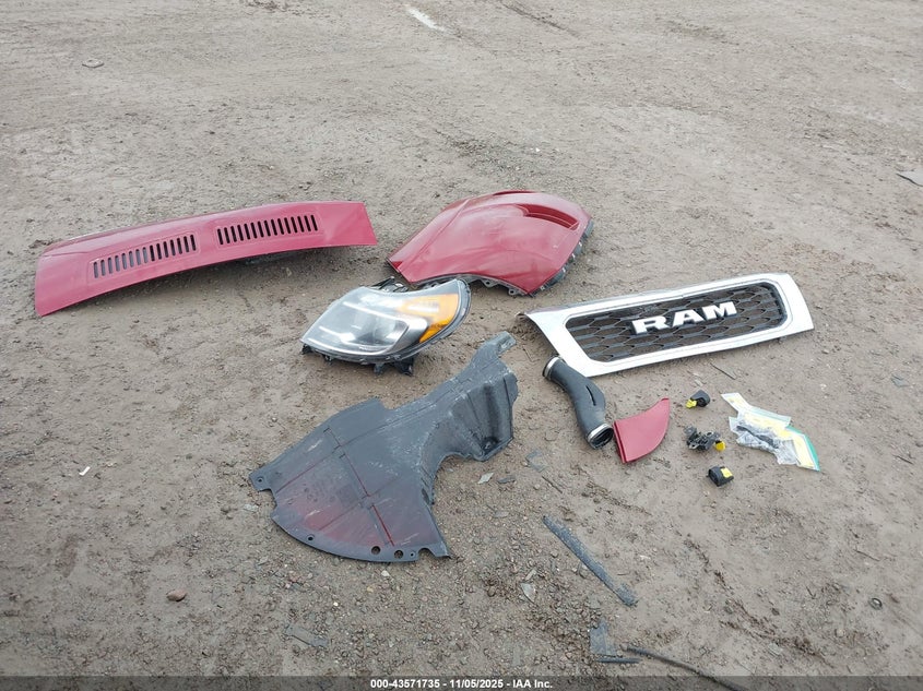 2023 Winnebago Travato 59G VIN: 3C6MRVJG2NE138113 Lot: 43571735