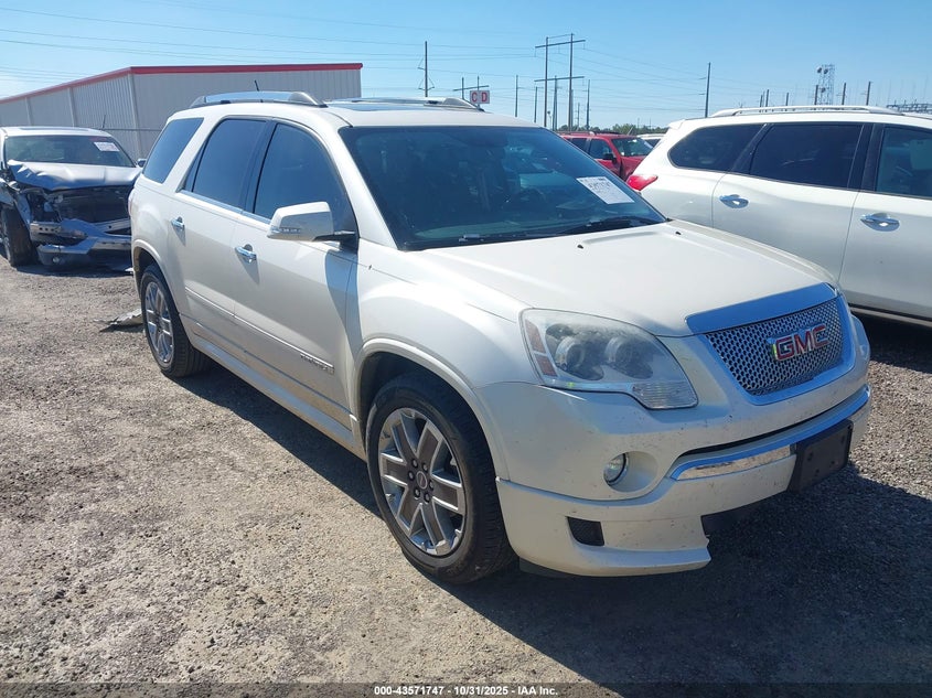 GMC ACADIA DENALI