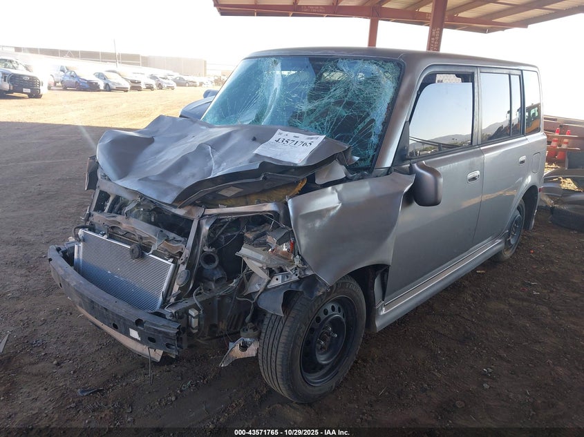 JTLKT324964032467 2006 SCION XB photo no. 2