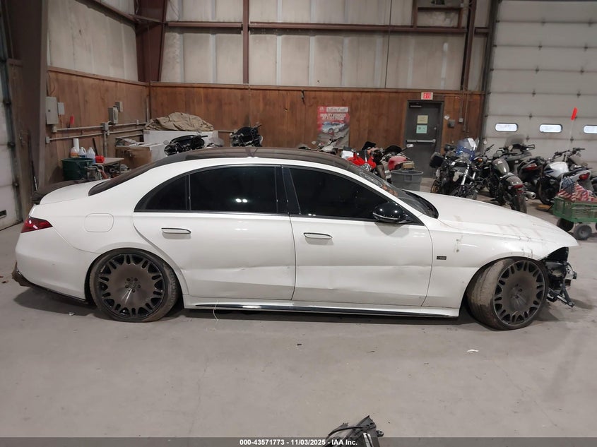 2022 MERCEDES-BENZ S 580 4MATIC W1K6G7GB9NA070240