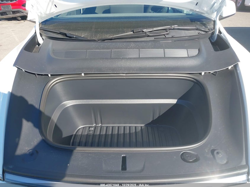 2026 Tesla Model Y Long Range Dual Motor All-Wheel Drive VIN: 7SAYGDED3TF441227 Lot: 43571848