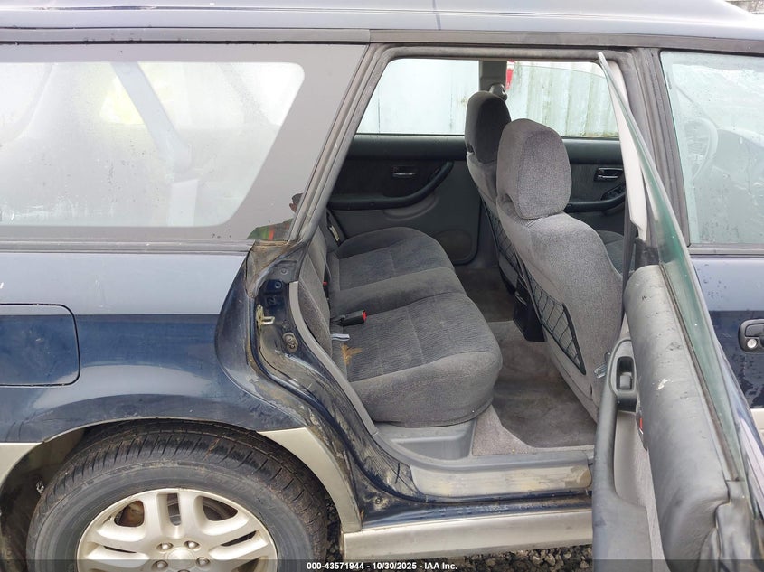 4S3BH665416671113 2001 SUBARU OUTBACK photo no. 8