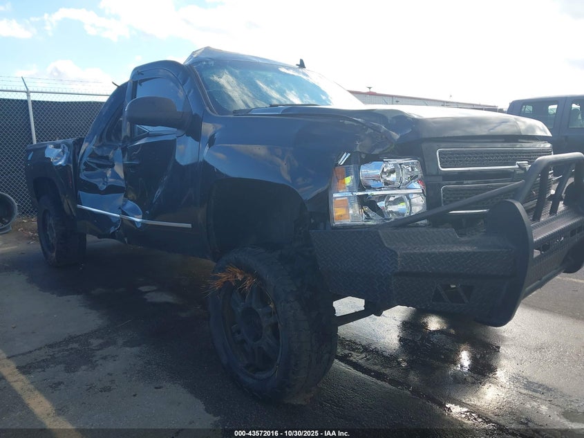 CHEVROLET SILVERADO 1500 LT