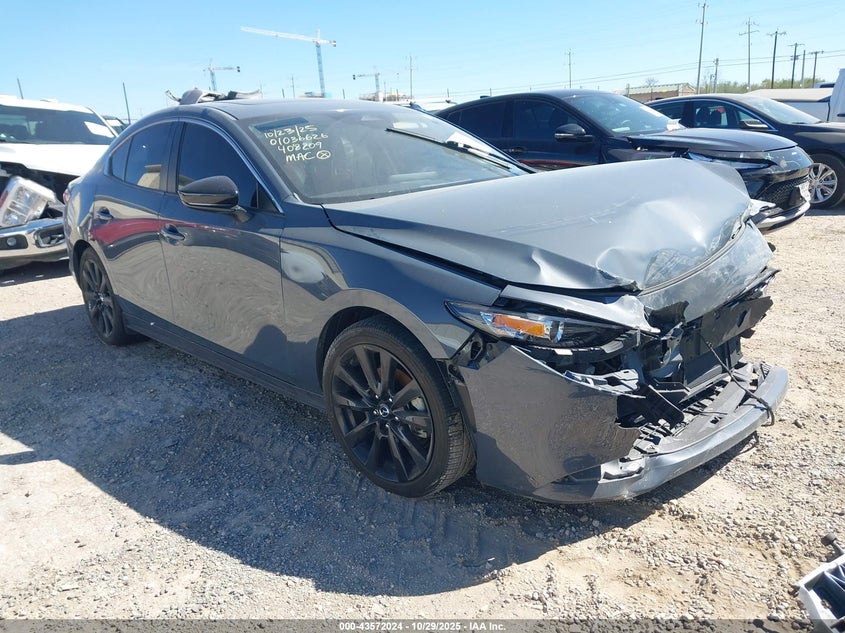 MAZDA 3 2.5 S CARBON EDITION