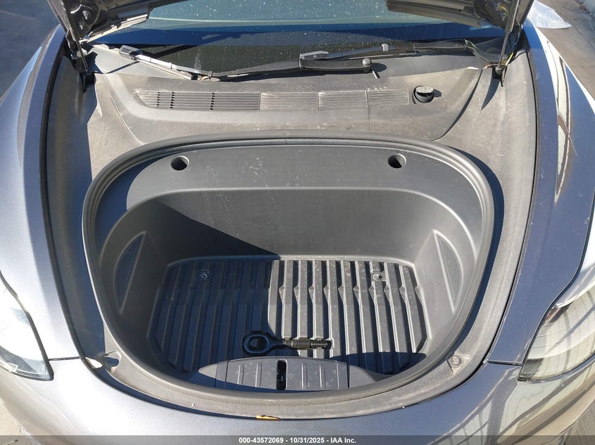 2023 Tesla Model 3 Rear-Wheel Drive VIN: 5YJ3E1EA9PF701850 Lot: 43572069