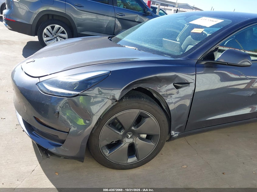 2023 Tesla Model 3 Rear-Wheel Drive VIN: 5YJ3E1EA9PF701850 Lot: 43572069