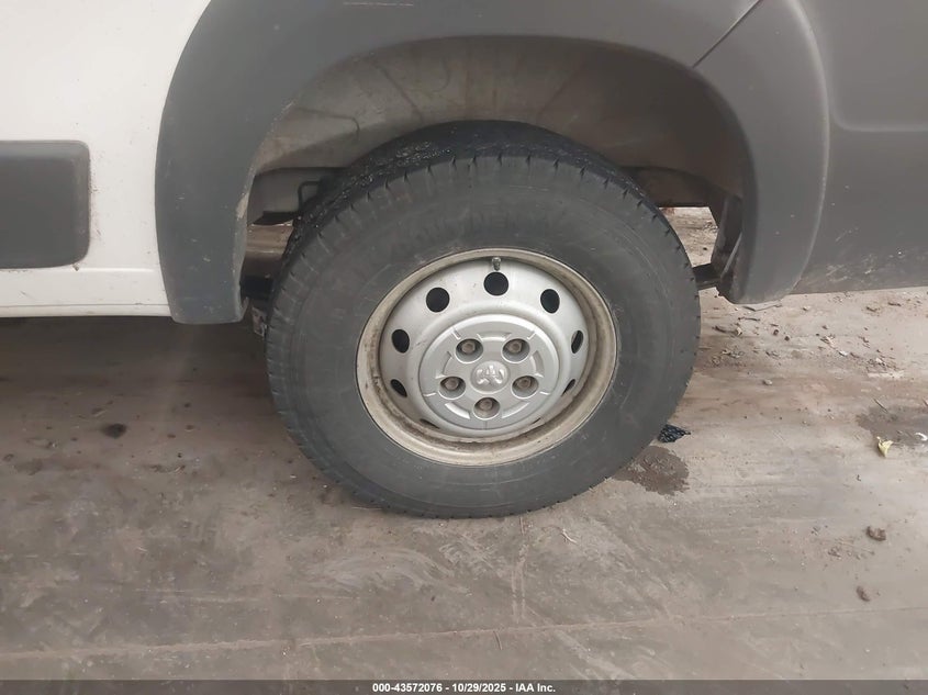 2014 Ram Promaster 1500 Low Roof VIN: 3C6TRVAG3EE100546 Lot: 43572076