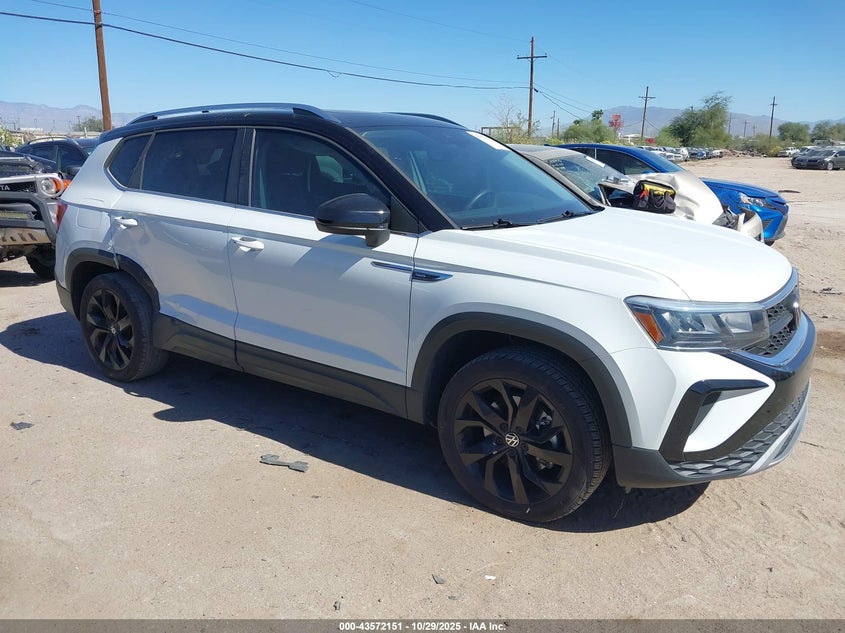 VOLKSWAGEN TAOS 1.5T SE