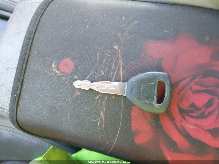 2000 Honda Accord 3.0 Ex VIN: 1HGCG1656YA053391 Lot: 43572153