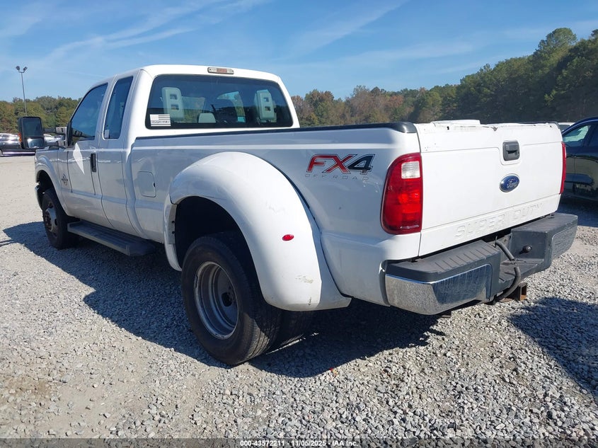 1FT8X3DT4GEC22896 2016 FORD F350 photo no. 3