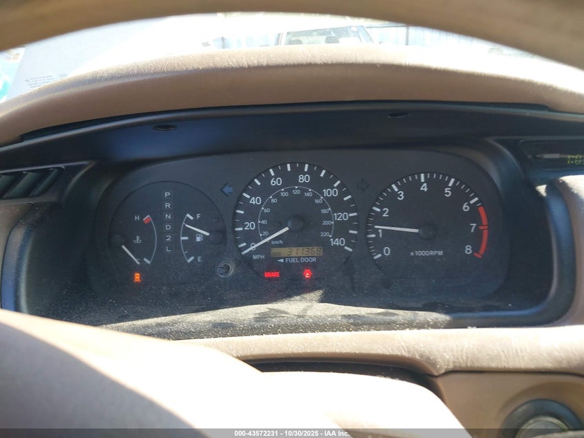 2000 Toyota Camry Ce/Le/Xle VIN: 4T1BG22K8YU621663 Lot: 43572231