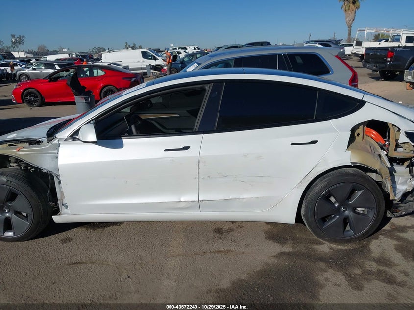 2022 Tesla Model 3 Long Range Dual Motor All-Wheel Drive VIN: 5YJ3E1EB4NF341442 Lot: 43572240