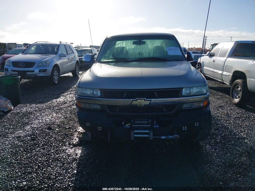 1GCHK29U31E220557 2001 CHEVROLET SILVERADO photo no. 12