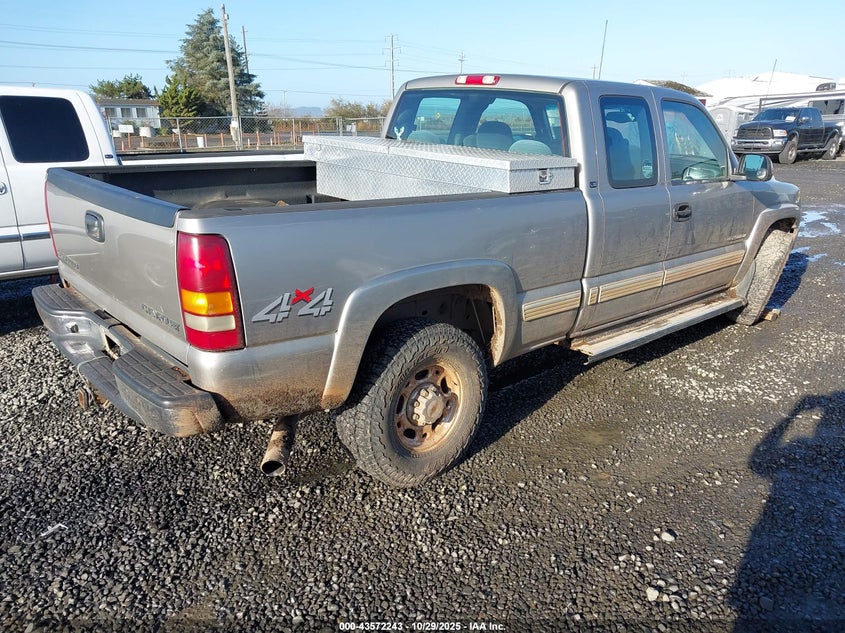 1GCHK29U31E220557 2001 CHEVROLET SILVERADO photo no. 4