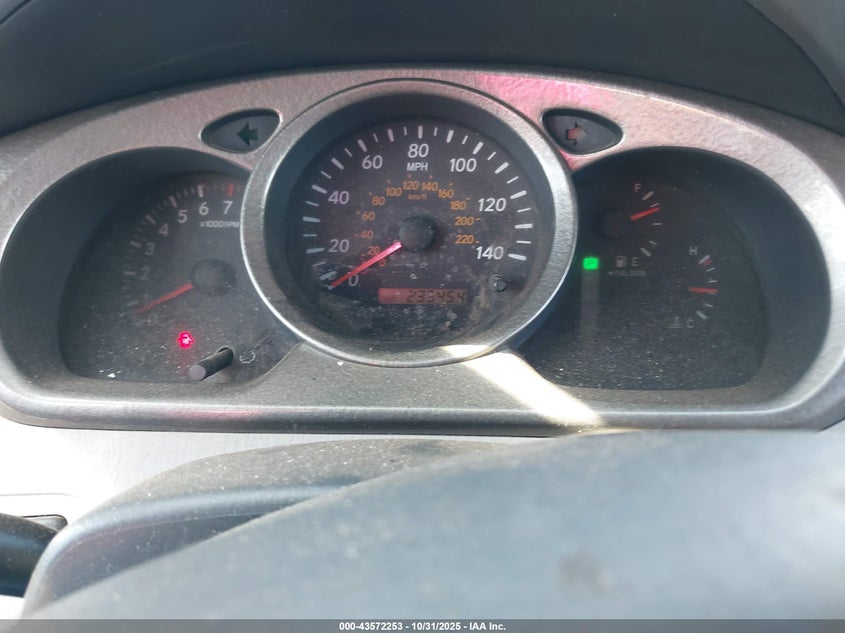 JTEGF21A830098873 2003 TOYOTA HIGHLANDER photo no. 7
