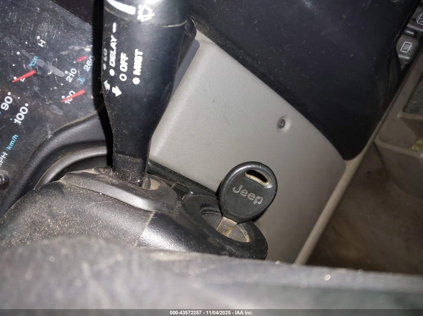 2005 Jeep Wrangler Sport VIN: 1J4FA49S35P384285 Lot: 43572257