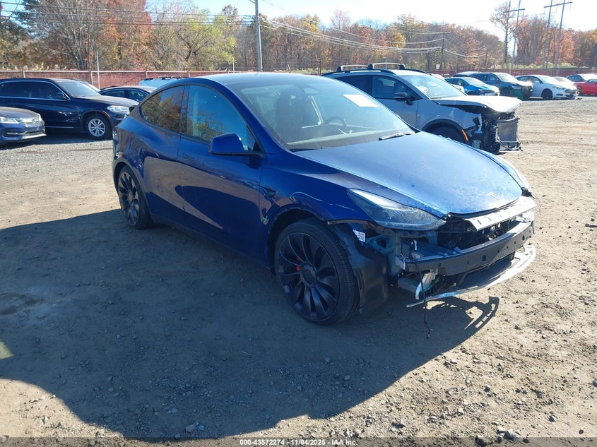 TESLA MODEL Y PERFORMANCE DUAL MOTOR ALL-WHEEL DRIVE