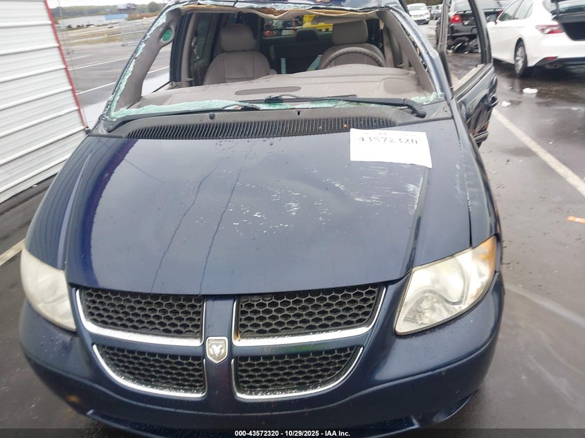2003 Dodge Grand Caravan Es VIN: 2D4GP54L73R356664 Lot: 43572320