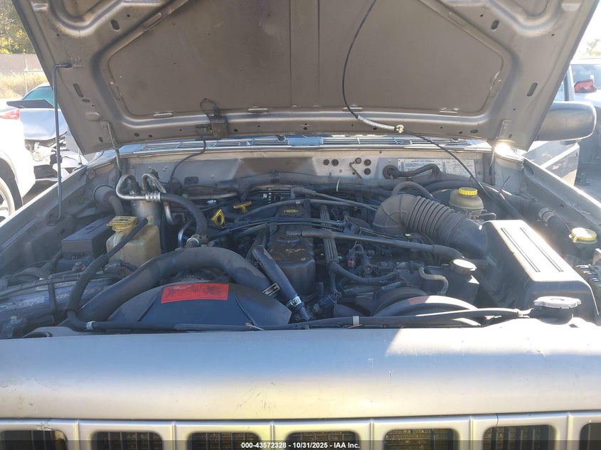 2001 Jeep Cherokee Limited/Sport VIN: 1J4FF58SX1L558699 Lot: 43572328