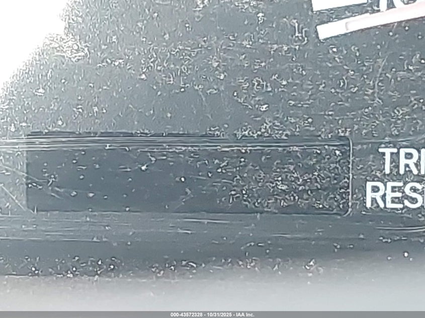 2001 Jeep Cherokee Limited/Sport VIN: 1J4FF58SX1L558699 Lot: 43572328