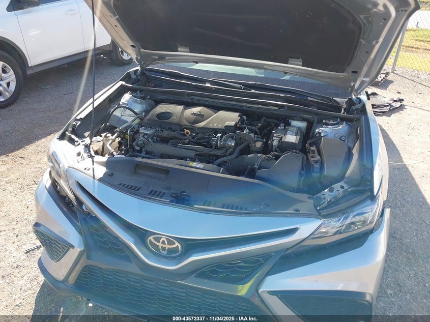 2022 TOYOTA CAMRY SE - 4T1G11AK6NU045618
