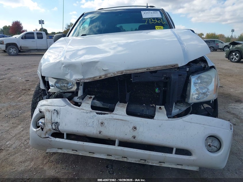 2006 GMC Envoy Slt VIN: 1GKDT13S962227328 Lot: 43572362