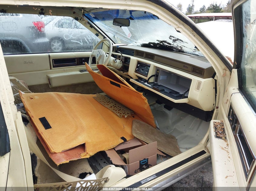 1G6CD1152K4214651 1989 CADILLAC DE VILLE photo no. 5