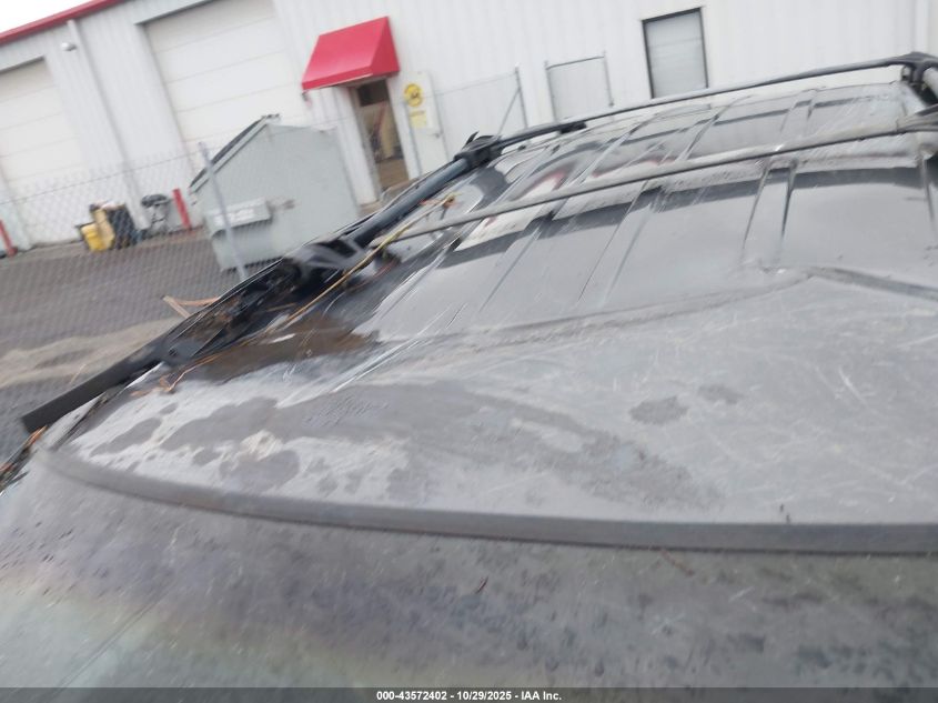 2002 Jeep Grand Cherokee Laredo VIN: 1J4GW48S12C232340 Lot: 43572402