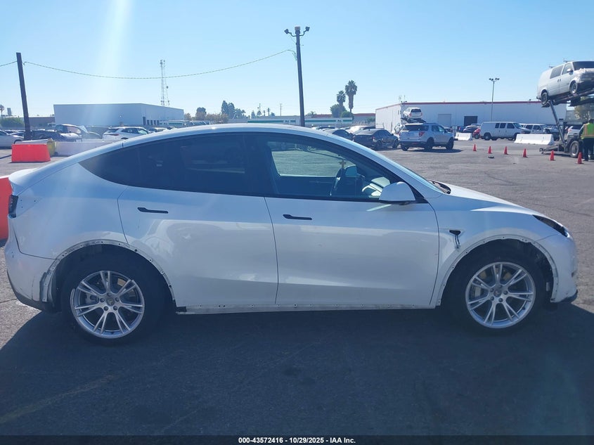 2023 Tesla Model Y Awd/Long Range Dual Motor All-Wheel Drive VIN: 7SAYGDEE6PA120052 Lot: 43572416