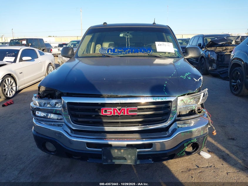 2005 GMC Sierra 1500 Slt VIN: 2GTEC13T751147677 Lot: 43572443