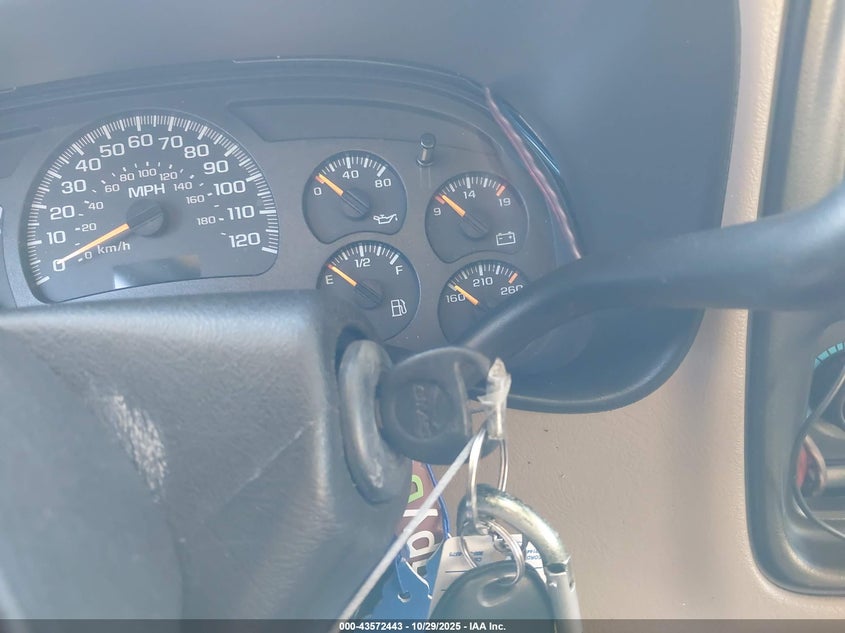 2005 GMC Sierra 1500 Slt VIN: 2GTEC13T751147677 Lot: 43572443