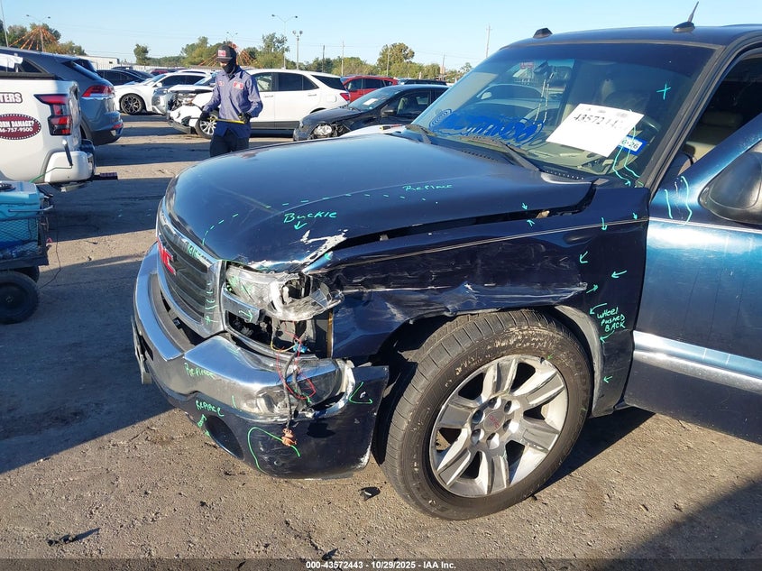 2005 GMC Sierra 1500 Slt VIN: 2GTEC13T751147677 Lot: 43572443