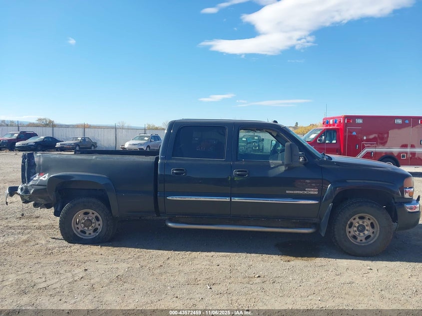 2005 GMC Sierra 2500Hd Slt VIN: 1GTHK23285F807473 Lot: 43572459