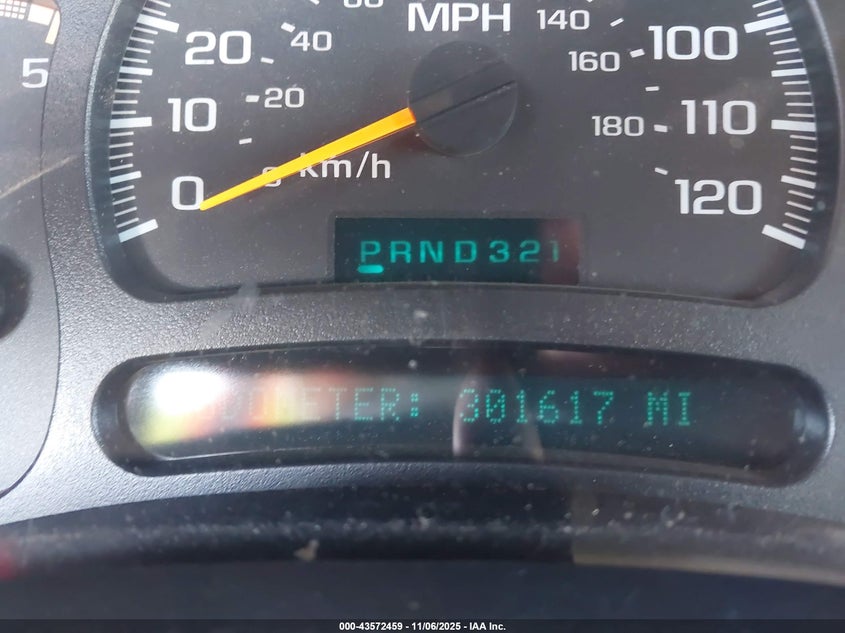 2005 GMC Sierra 2500Hd Slt VIN: 1GTHK23285F807473 Lot: 43572459