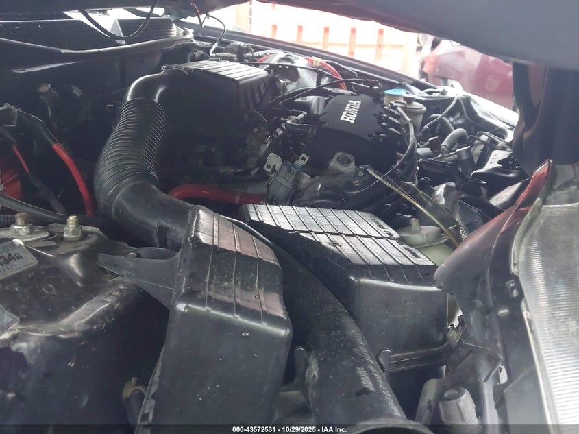 1998 Honda Civic Dx VIN: 2HGEJ6435WH001144 Lot: 43572531