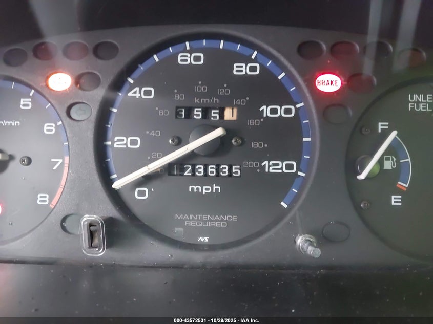 1998 Honda Civic Dx VIN: 2HGEJ6435WH001144 Lot: 43572531