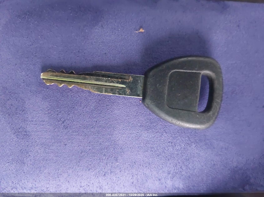 1998 Honda Civic Dx VIN: 2HGEJ6435WH001144 Lot: 43572531