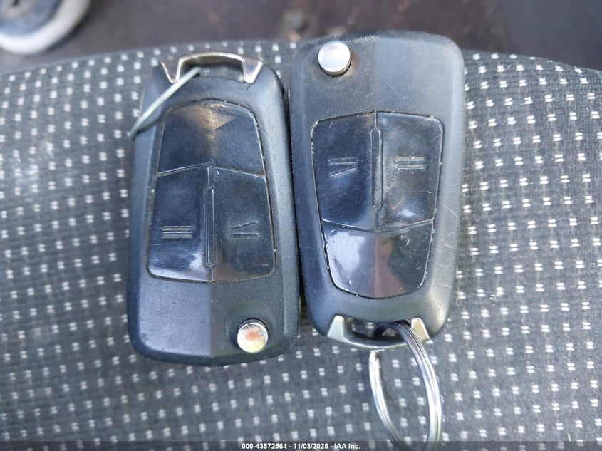 2008 Saturn Astra Xr VIN: W08AT271985041353 Lot: 43572564