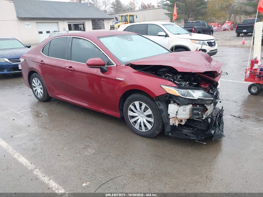 TOYOTA CAMRY HYBRID LE HYBRID