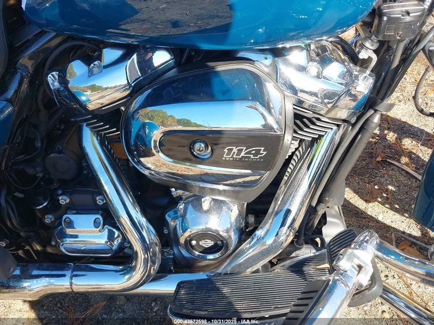 2021 Harley-Davidson Flrt VIN: 1HD1MCP11MB856604 Lot: 43572598