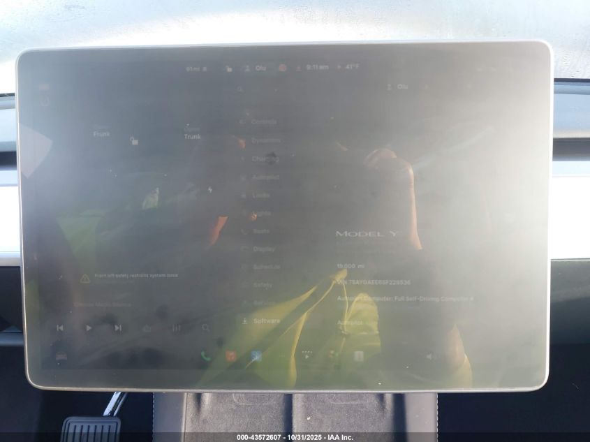 2025 Tesla Model Y Long Range Dual Motor All-Wheel Drive VIN: 7SAYGAEE6SF228536 Lot: 43572607