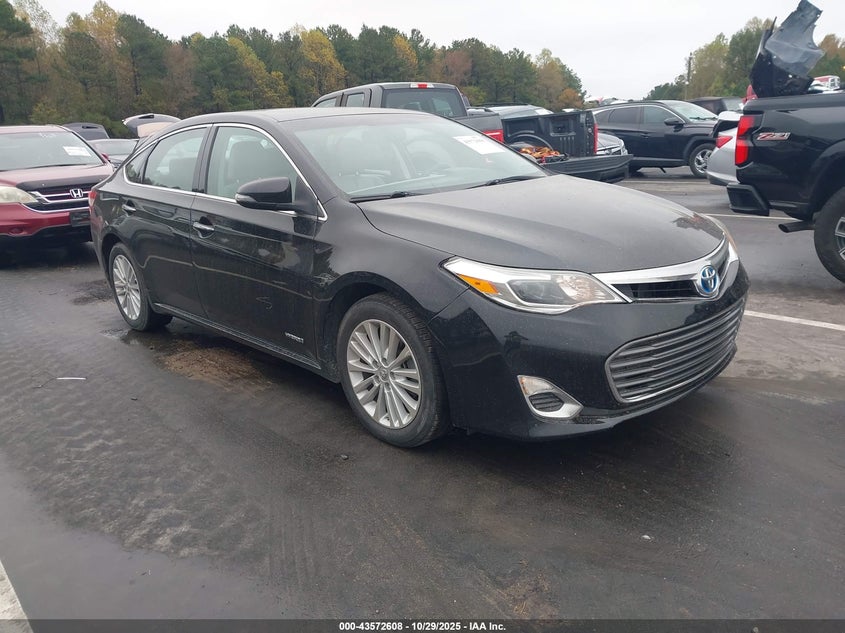 TOYOTA AVALON XLE PREMIUM