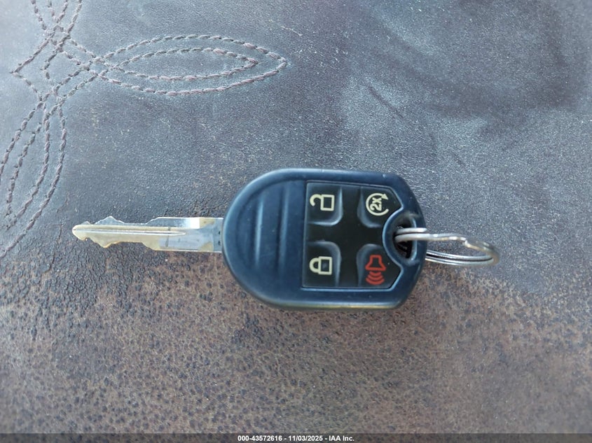 2011 Ford F-350 Lariat VIN: 1FT8W3BT7BEC05749 Lot: 43572616