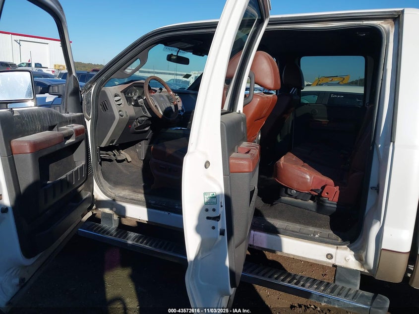 2011 Ford F-350 Lariat VIN: 1FT8W3BT7BEC05749 Lot: 43572616