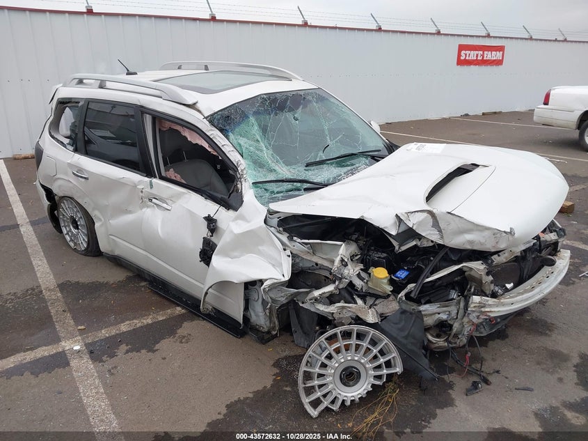 SUBARU FORESTER 2.5XT TOURING