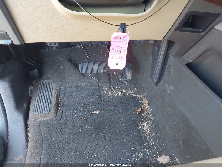 2015 Ford F-350 Lariat VIN: 1FT8W3BT2FEA44247 Lot: 43572633