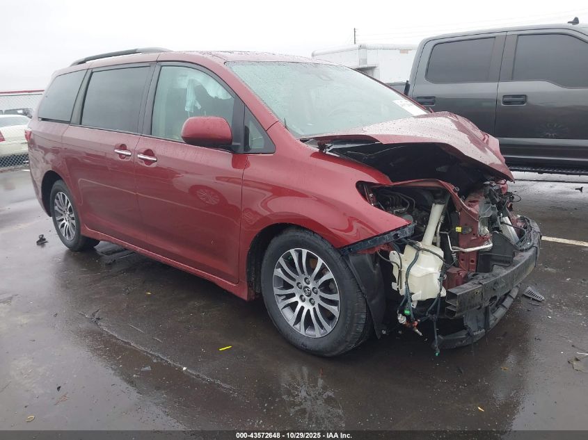 TOYOTA SIENNA XLE 8 PASSENGER